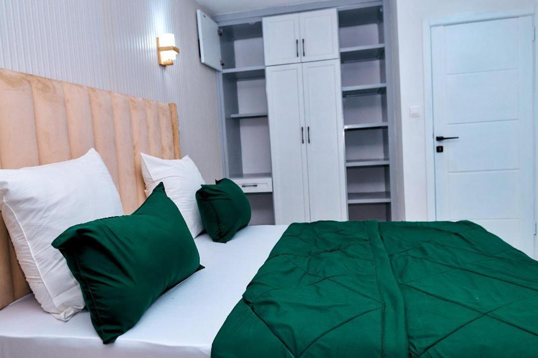 Aparthotel Reddington By Jvte à Douala Extérieur photo